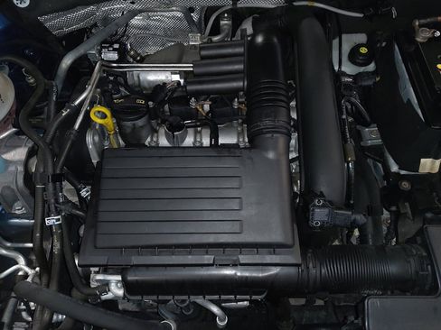 Used 2018 Volkswagen Jetta SE image 30