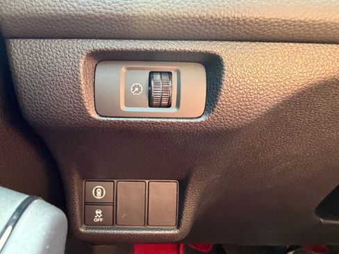 Used 2025 Honda Civic Type R image 25