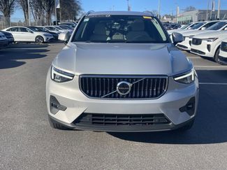 Certified 2023 Volvo XC40 B5 Plus w/ Driver Assist Package video 2