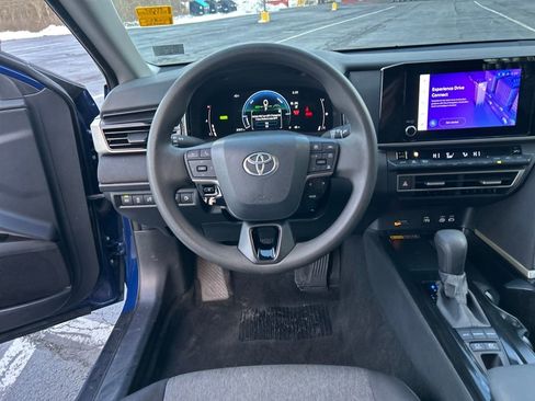 Certified 2025 Toyota Camry LE image 21