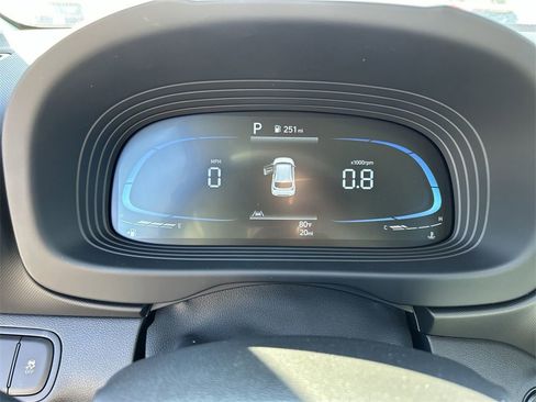 New 2025 Hyundai Venue Limited image 30