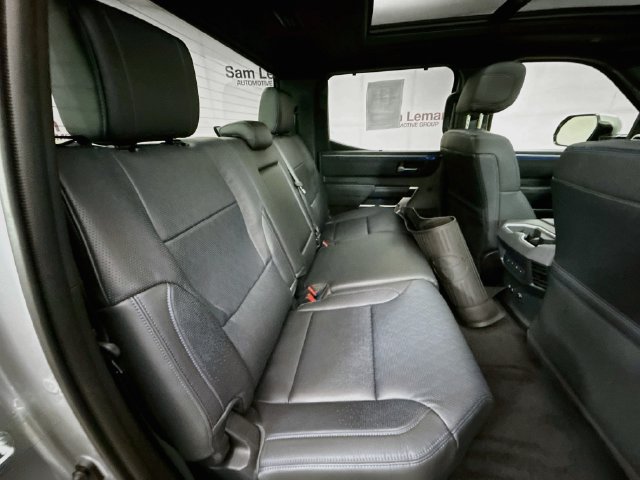 Used 2024 Toyota Tundra Platinum AWD/4WD image 29