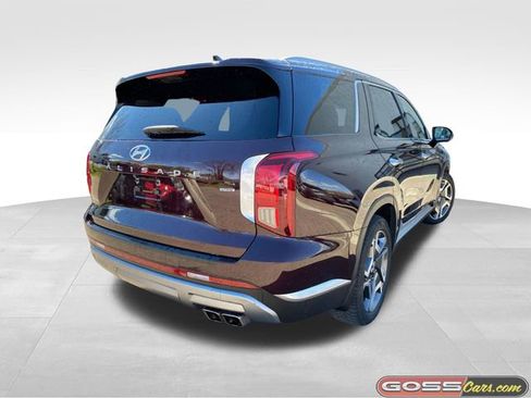 Used 2023 Hyundai Palisade SEL AWD/4WD image 3