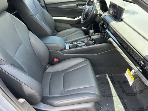 Used 2026 Honda Accord Sport image 9