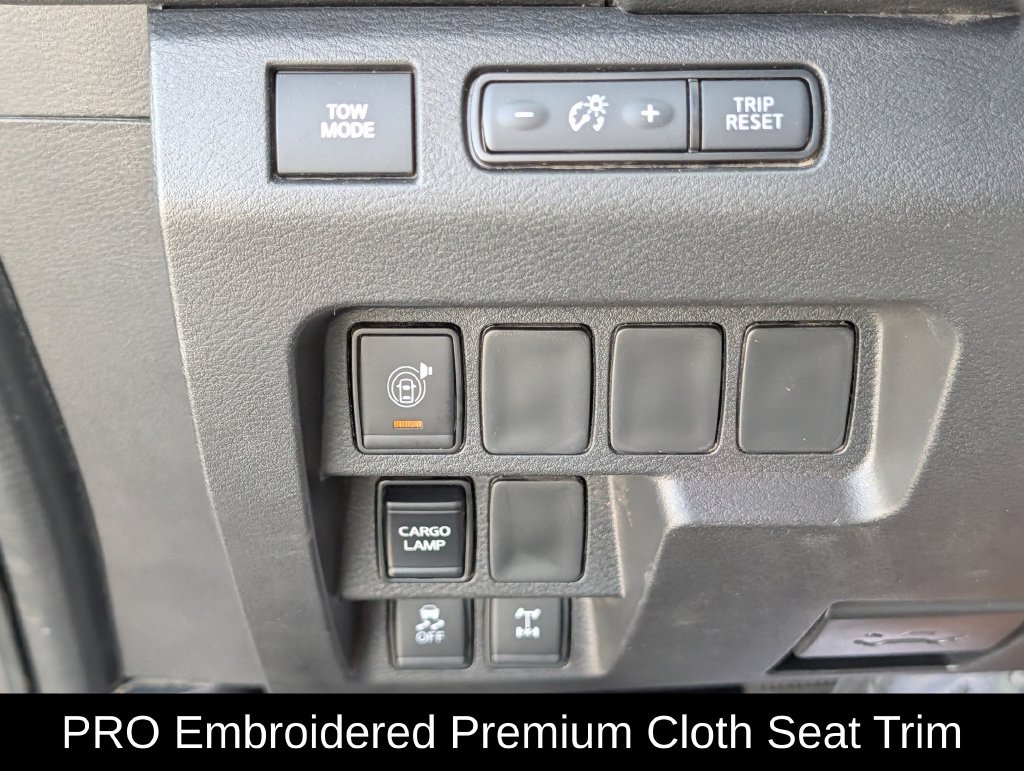Used 2026 Nissan Frontier PRO-4X AWD/4WD image 23