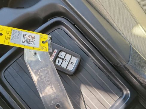 Used 2021 Honda CR-V EX image 28