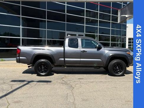 Used 2021 Toyota Tacoma SR w/ SX Package AWD/4WD image 2