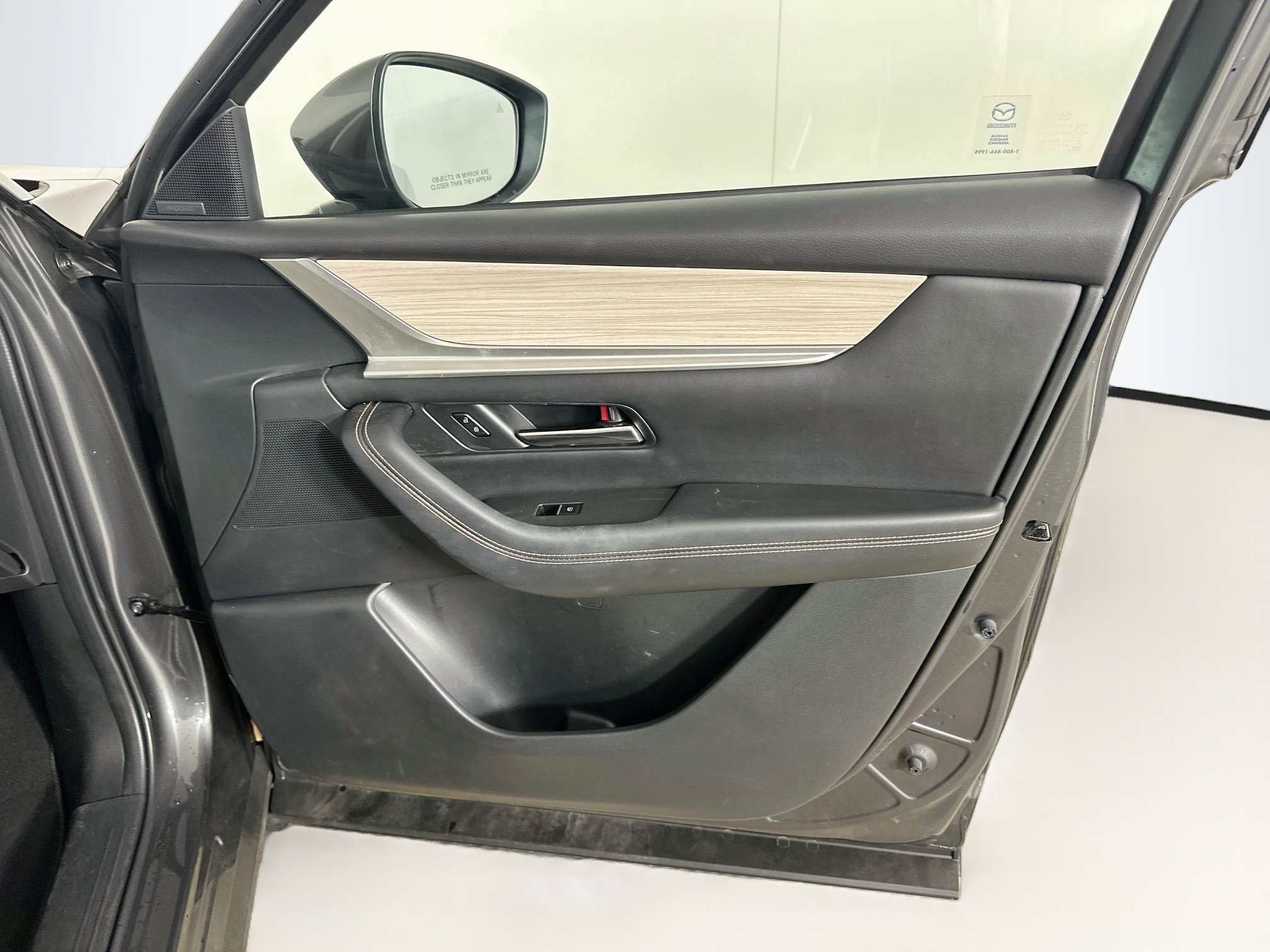 Used 2024 MAZDA CX-90 Plug-In Hybrid w/ Premium Pkg AWD/4WD image 36