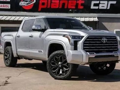 Used 2024 Toyota Tundra Capstone AWD/4WD image 9