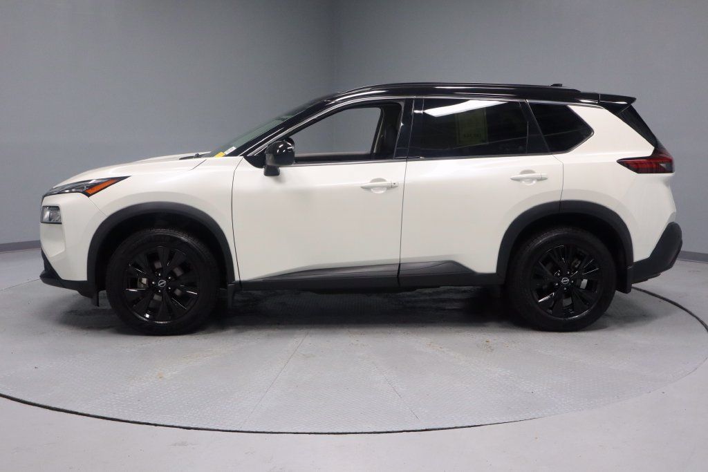 Certified 2023 Nissan Rogue SV w/ SV Premium B Package AWD/4WD image 8