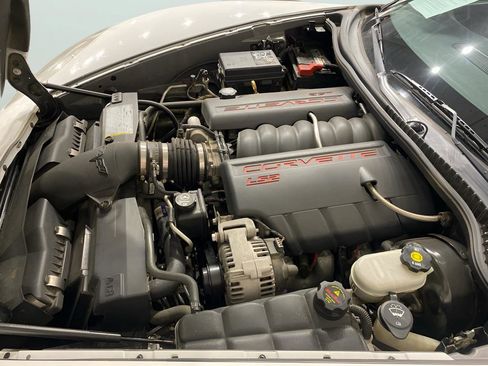 Used 2007 Chevrolet Corvette Coupe image 9