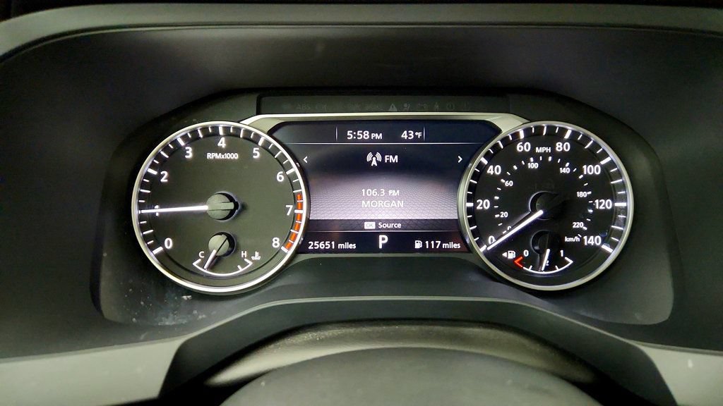 Used 2024 Nissan Pathfinder S AWD/4WD image 14