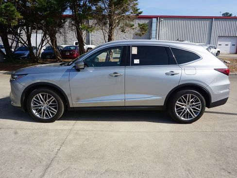 Used 2023 Acura MDX SH-AWD w/ Advance Package image 22