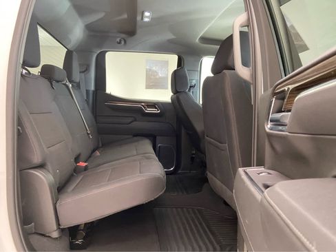 Used 2025 Chevrolet Silverado 1500 LT image 15