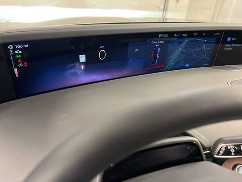 New 2026 Lincoln Nautilus Reserve image 23