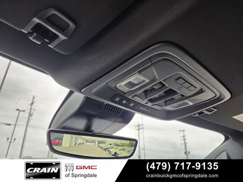 Used 2024 GMC Sierra 1500 AT4 w/ Technology Package AWD/4WD image 21