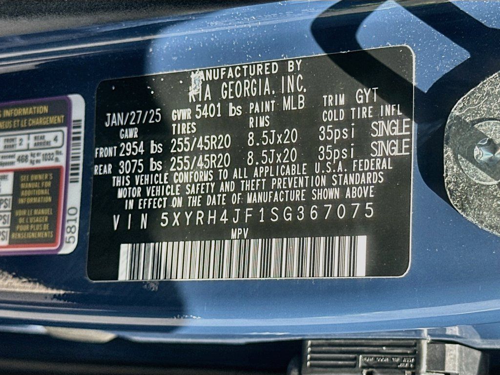 Certified 2025 Kia Sorento EX w/ Panoramic Sunroof Package FWD image 33
