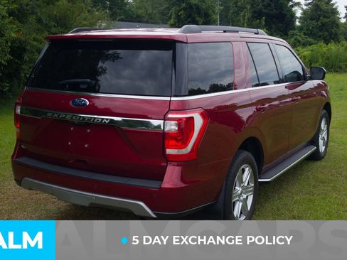 Used 2019 Ford Expedition XLT w/ Equipment Group 202A RWD image 4