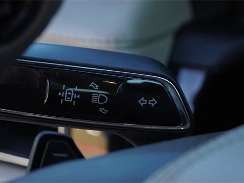 Used 2023 Lincoln Aviator Reserve w/ Equipment Group 201A image 31