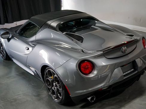 Used 2020 Alfa Romeo 4C Spider w/ Bright Package RWD image 50