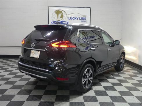 Used 2017 Nissan Rogue SL w/ SL HEV Premium Package AWD/4WD image 10