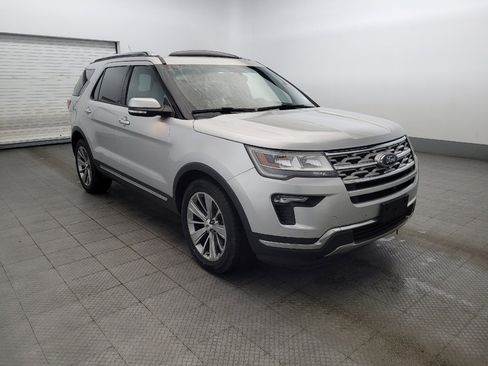 Used 2018 Ford Explorer Limited image 13