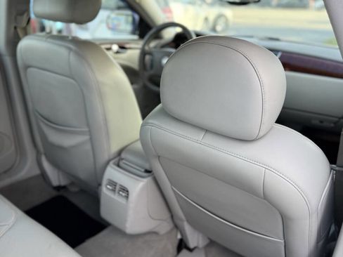 Used 2007 Buick Lucerne CXL w/ Luxury Package image 18