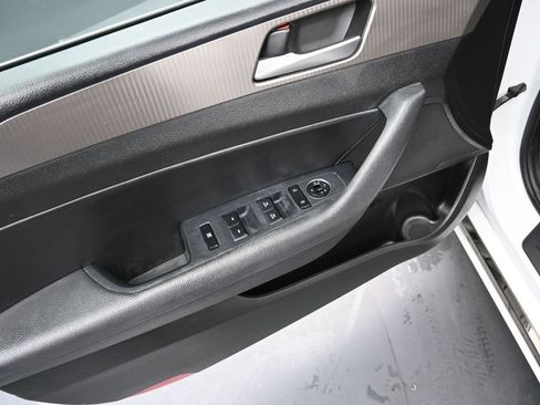 Used 2019 Hyundai Sonata Sport image 16