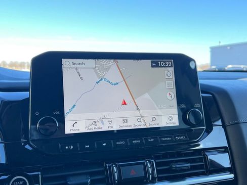 Used 2023 Nissan Pathfinder SL image 24