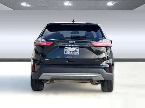 Used 2023 Ford Edge SEL image 9
