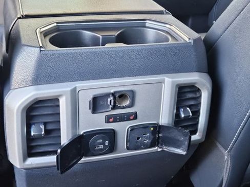 Certified 2022 Ford F250 Lariat image 16