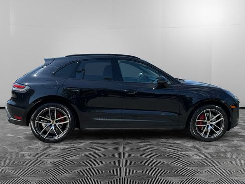 Used 2023 Porsche Macan S AWD/4WD image 6