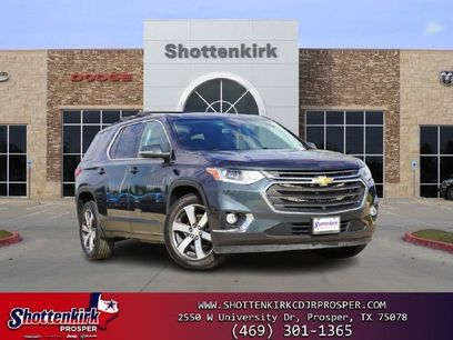 Used 2021 Chevrolet Traverse LT w/ LT Premium Package