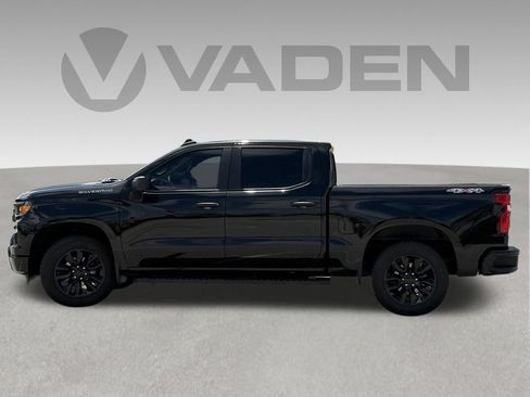 Used 2025 Chevrolet Silverado 1500 Custom AWD/4WD image 18