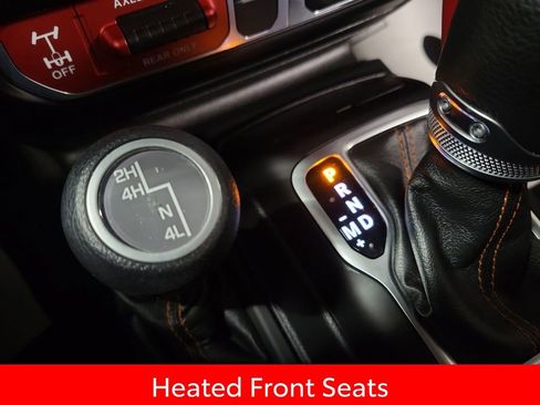 Used 2021 Jeep Gladiator Mojave w/ Cold Weather Group image 15