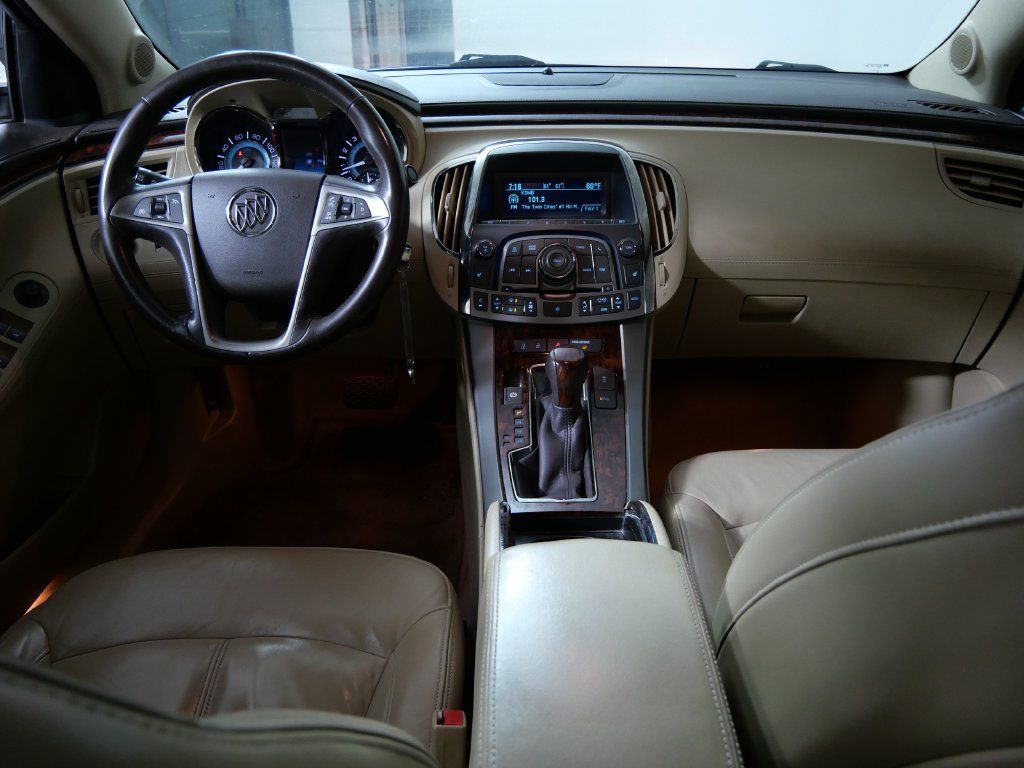 Used 2012 Buick LaCrosse Premium FWD image 19