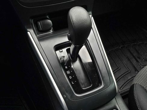 Used 2018 Nissan Sentra S image 26