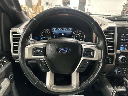 Used 2018 Ford F150 Platinum image 15