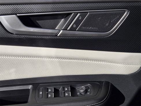 Used 2024 Volkswagen Atlas Cross Sport SEL Premium R-Line image 22