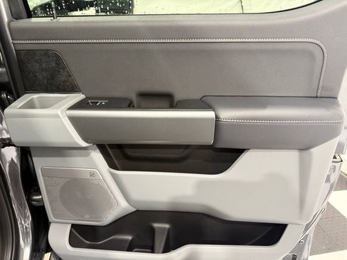 New 2026 Ford F250 XLT w/ XLT Premium Package image 25