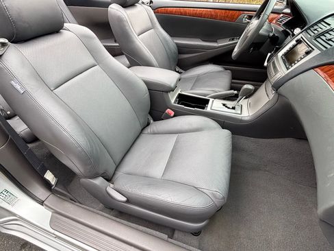 Used 2008 Toyota Solara SLE image 24