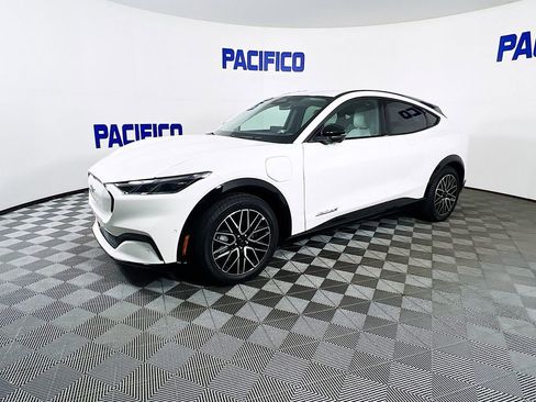 Used 2024 Ford Mustang Mach-E Premium image 6