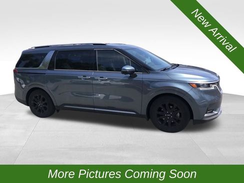 Used 2024 Kia Carnival SX Prestige FWD image 1