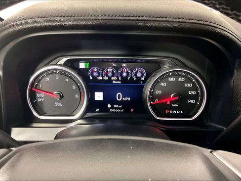 Used 2019 Chevrolet Silverado 1500 High Country w/ Technology Package RWD image 24