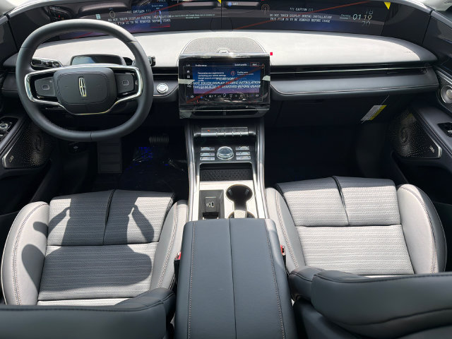 New 2026 Lincoln Nautilus Reserve AWD/4WD image 23