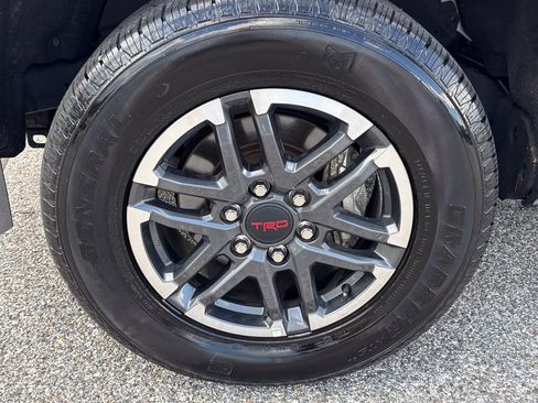 Certified 2024 Toyota Tacoma TRD Sport w/ TRD Sport Upgrade Package AWD/4WD image 20