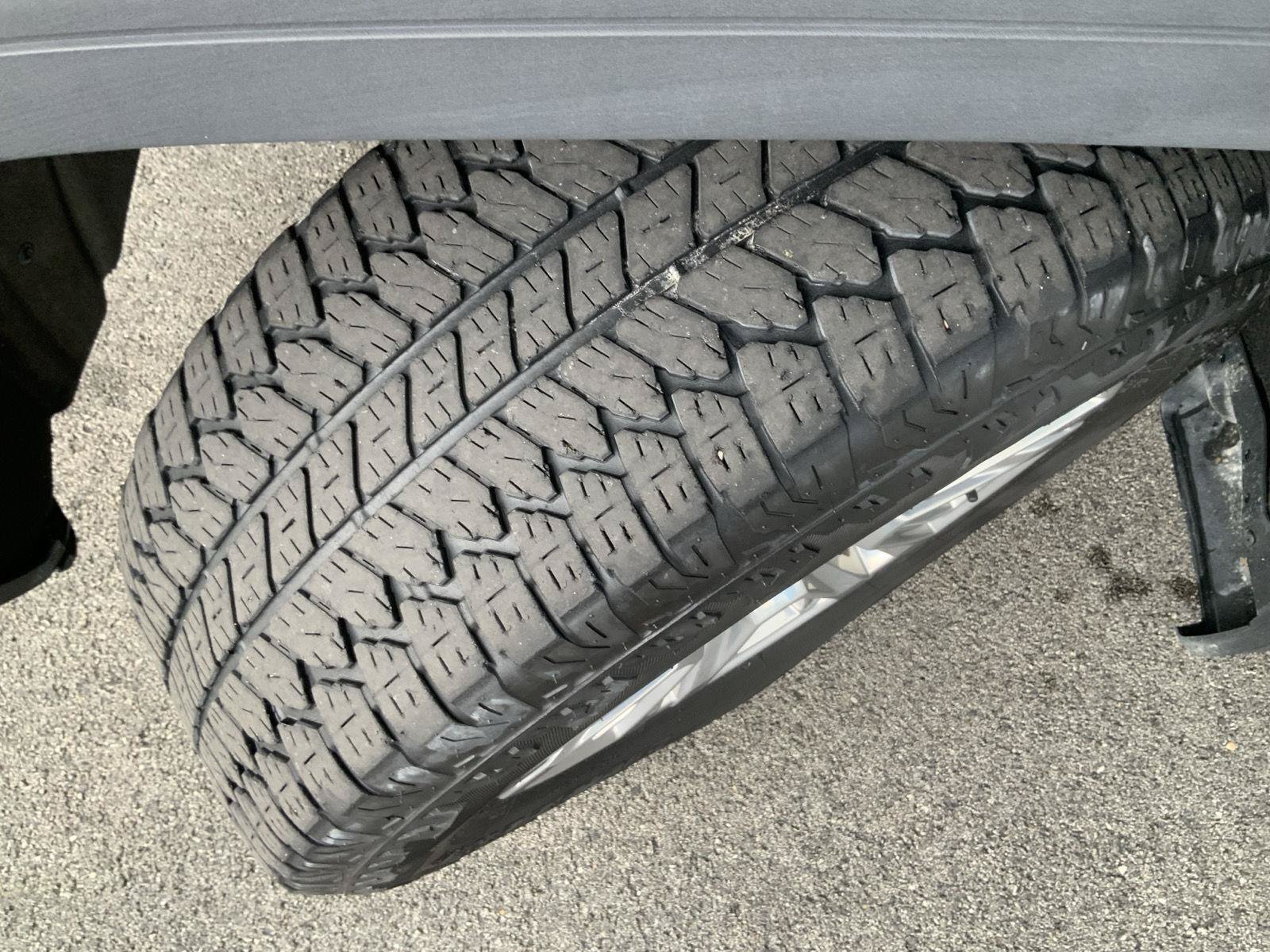 Used 2024 GMC Sierra 1500 Denali AWD/4WD image 12