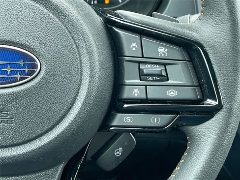 Certified 2025 Subaru Forester Touring AWD/4WD image 31