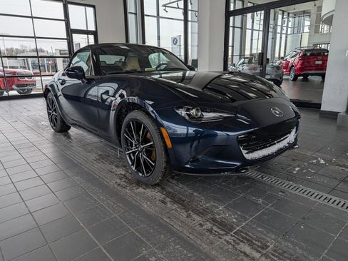 New 2025 MAZDA MX-5 Miata Grand Touring image 1