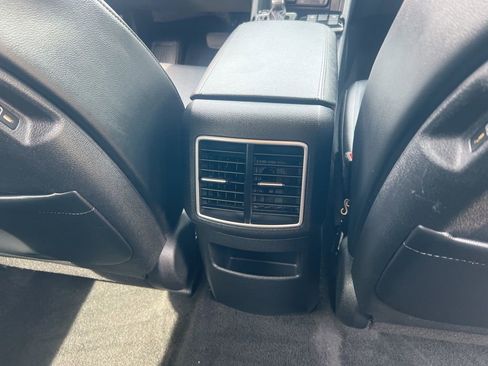 Certified 2024 Kia Sportage EX AWD/4WD image 19